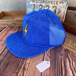 🆕✨AVIATOR NATION SOLD OUT CORDUROY VINTAGE BOLT PATCH MESH TRUCKER HAT O/S NWT